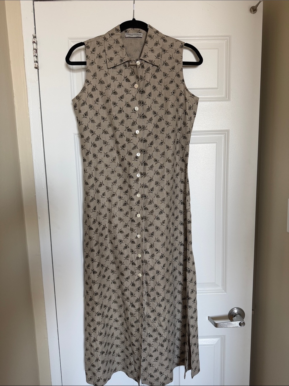 Valerie Stevens 100% Linen Dress with Floral Motif